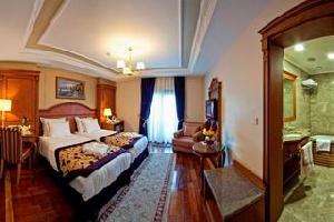 GLK PREMIER ACROPOL SUITES & SPA