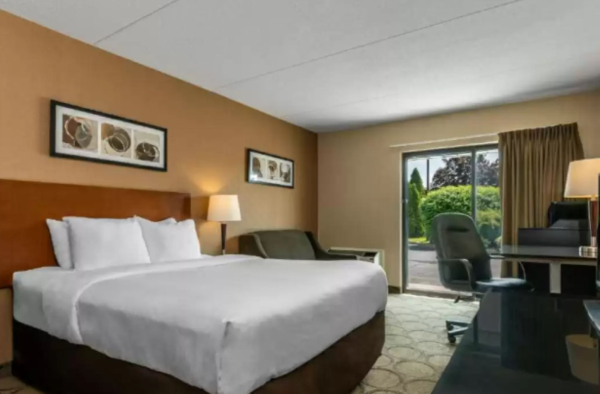 Best offers for Comfort Inn Orillia Orillia