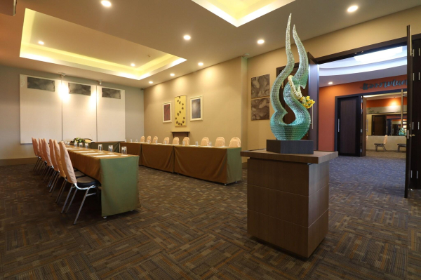 Best offers for Huahin Grand Hotel & Plaza Hua Hin 