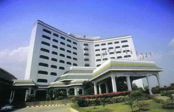 أفضل العروض ل رويال مكونج نونجخي نونج خي