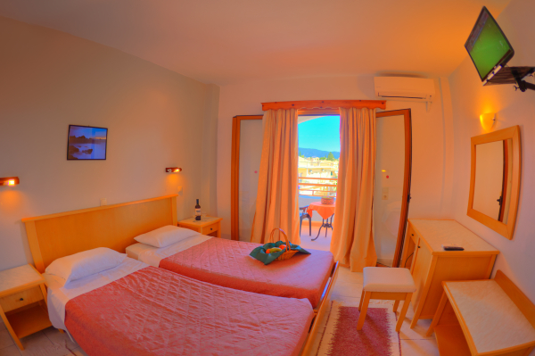 Best offers for Louvre Gouvia