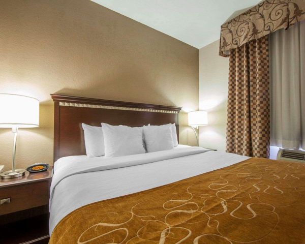 Best offers for Comfort Suites (London) Lexington