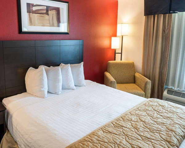 Best offers for Quality Inn Brooklyn Center Minneapolis 