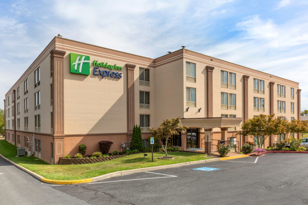 Best offers for Holiday Inn Express Harrisburg Sw - Mechanicsburg Harrisburg 