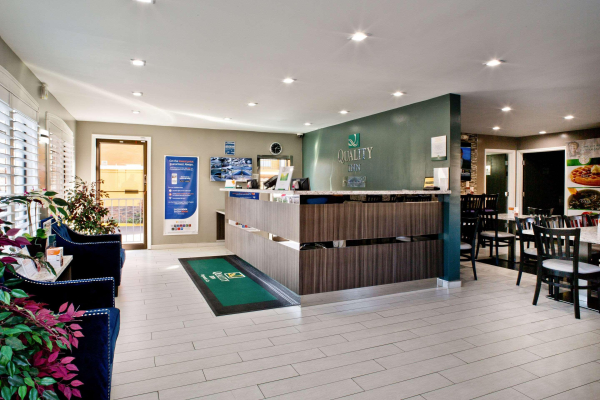 أفضل العروض ل Quality Inn Hayward أواكلاند 