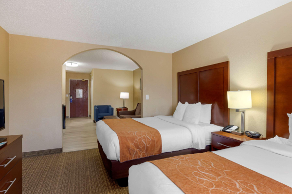 Best offers for Comfort Suites Lakewood – Denver Cleveland 