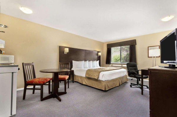 Best offers for Super 8 by Wyndham West Kelowna Okanagan Valley