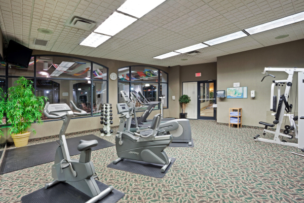 Best offers for Holiday Inn & Suites North Vancouver NORTH VANCOUVER