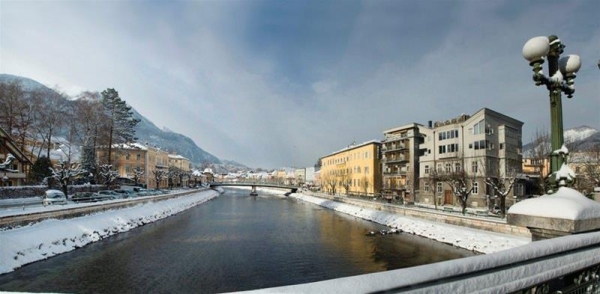 Best offers for Goldenes Schiff Gmunden