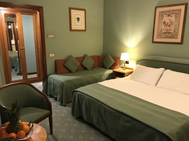 أفضل العروض ل مسنات بالاس روما