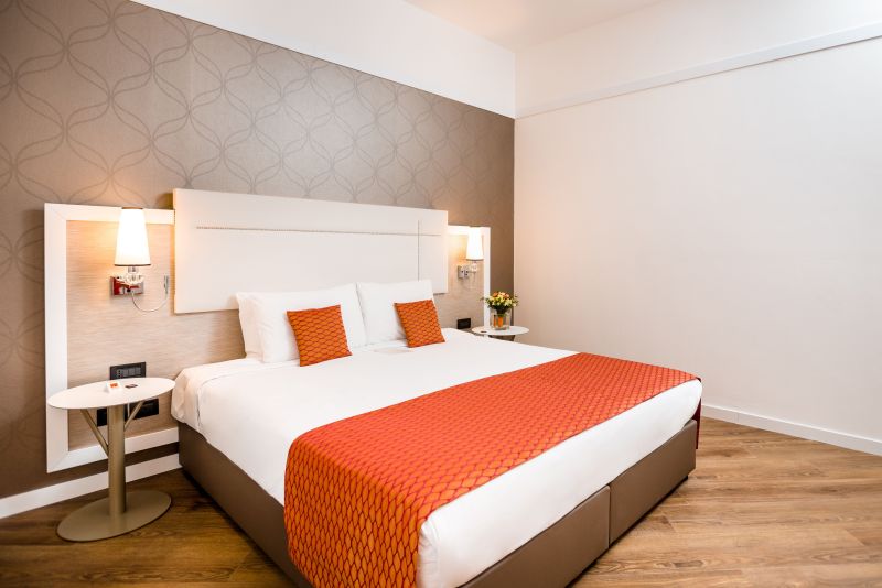 Best offers for Ikonik Parlament Budapest