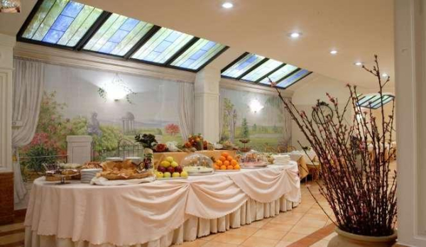 أفضل العروض ل فندق موزارت ميلانو