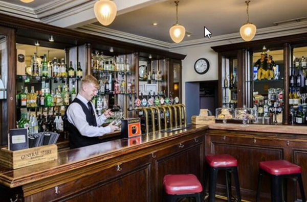 Best offers for Commodore Cobh