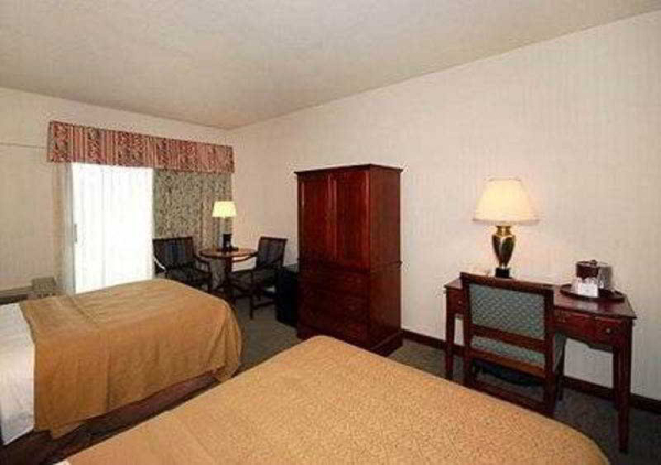 أفضل العروض ل Quality Inn & Suites Central سينسيناتي 
