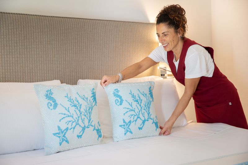 Best offers for Cormoran CAGLIARI