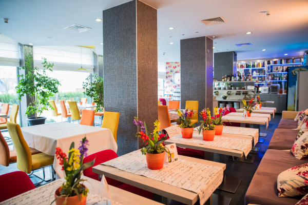 Best offers for Aqua Varna Varana 