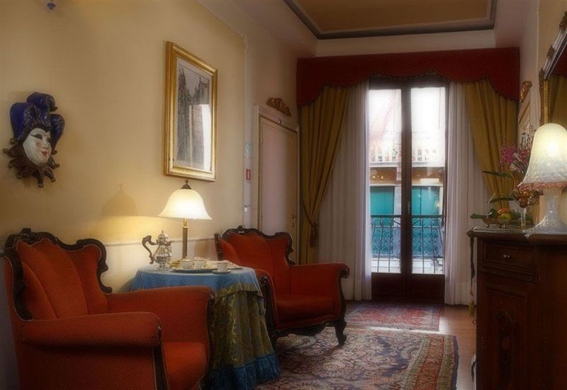 Best offers for Alle Guglie Venice