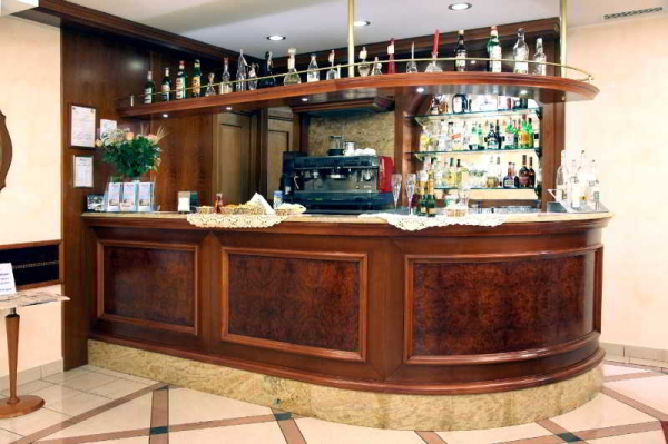 أفضل العروض ل فندق مونتبيانكو - موكينبا  س ميلانو