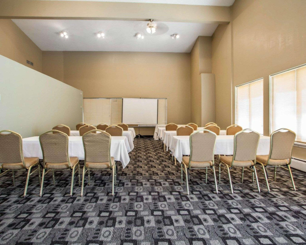 أفضل العروض ل رودواي فندق و اجنحه فندقيه ميلوااكي مطار ميلواوكي 