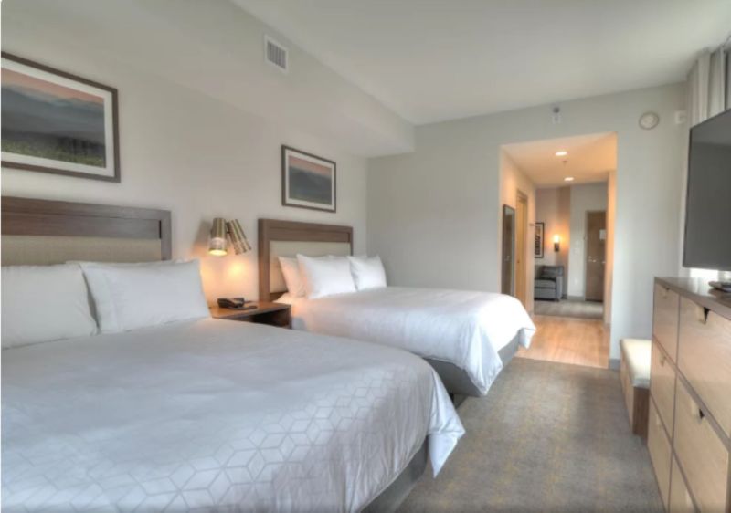 Best offers for Holiday Inn Hotel & Suites Pigeon Forge Convention Pigeon Forge 