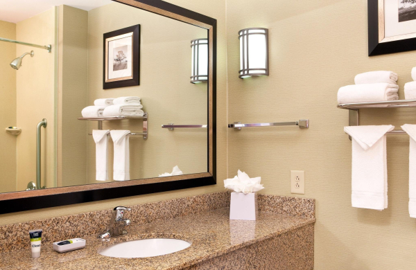 Best offers for Four Points By Sheraton Memphis Southwind Memphis 