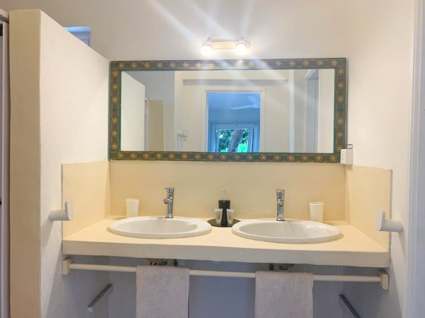 Best offers for Sous Le Badamier Balaclava Bay