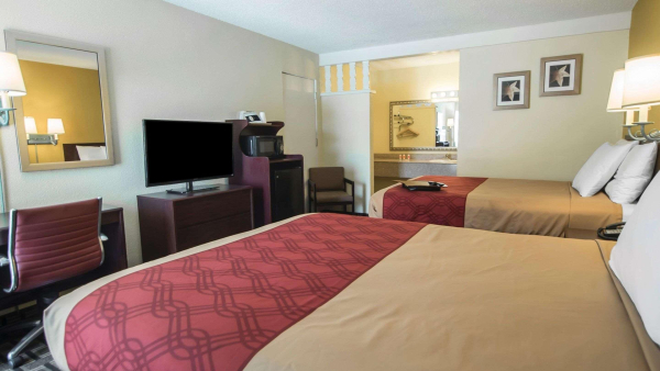 Best offers for Super 8 by Wyndham Albuquerque Downtown Albuquerque 