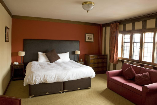 Best offers for Bull Hotel Sudbury