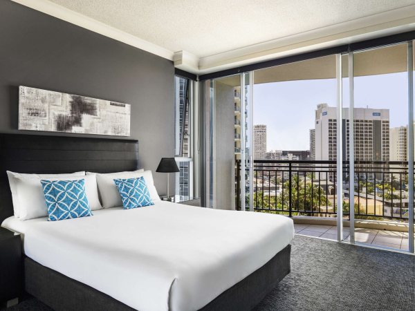 Best offers for Mantra Towers of Chevron Surfers Paradise Gold Coast