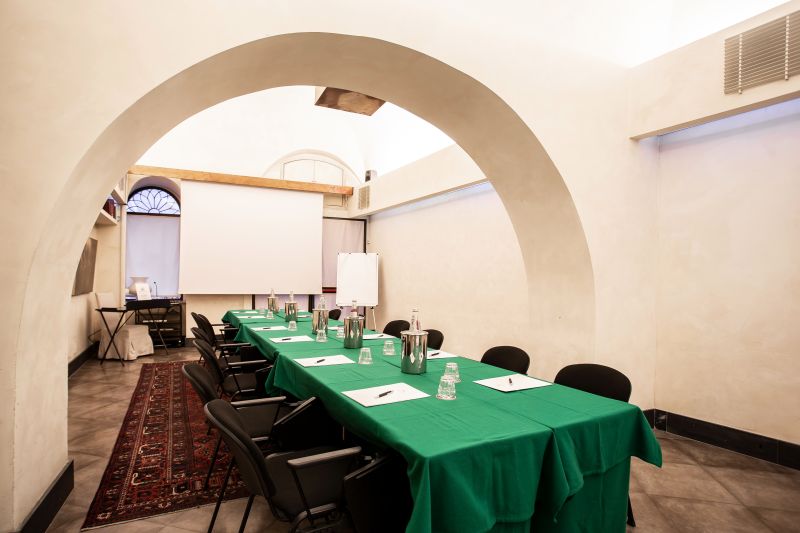 أفضل العروض ل ادريانو روما