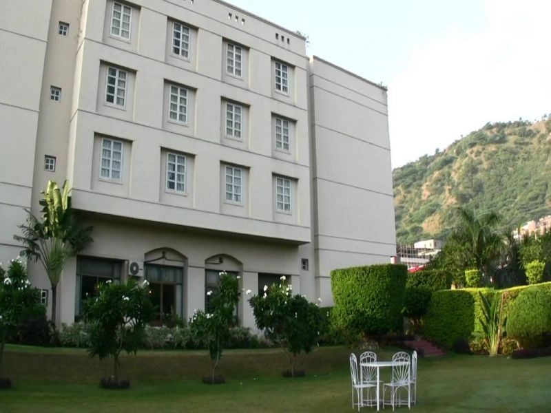 Best offers for Paras Mahal Udaipur 