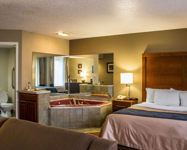 Best offers for Quality Inn Akron
