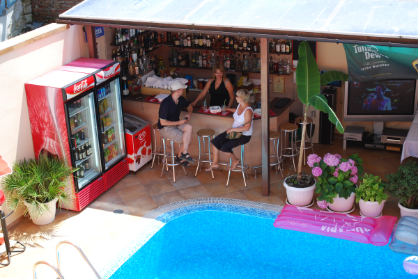 Best offers for Italia Nesebyr