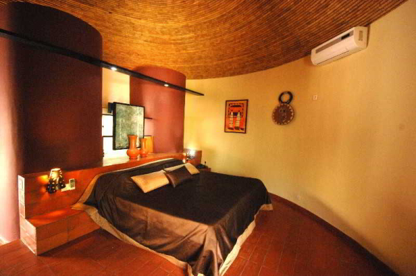 Best offers for Royam Saly Saly
