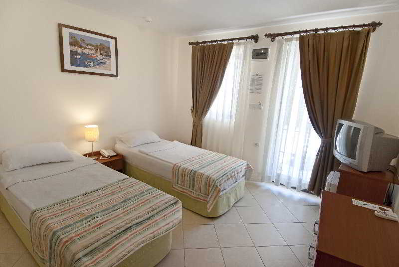 Best offers for Mira Luna Bodrum