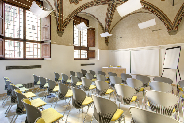 أفضل العروض ل فندق جراند كافاور ميلانو