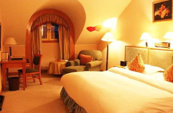 أفضل العروض ل Qingdao Oceanwide Elite Hotel تشينجداو