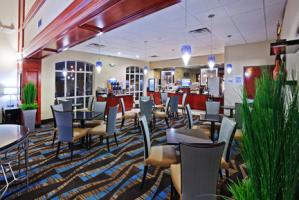 HOLIDAY INN EXPRESS HOTEL & SUITES OKLAHOMA CITY-PENN SQUARE