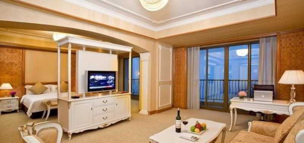 Best offers for Crowne Plaza Malaren Lake Shanghai Shanghai