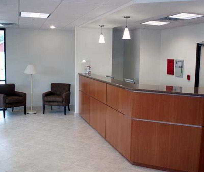 Best offers for Econo Lodge Inn & Suites Fairgrounds Des Moines 