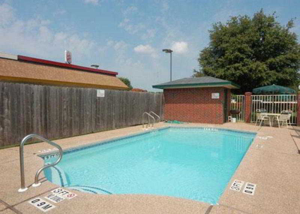 Best offers for Econo Lodge Inn & Suites Waco
