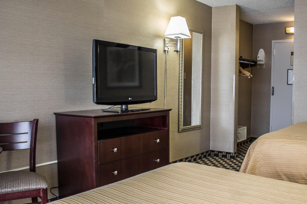 Best offers for Quality Inn & Conference Center Akron