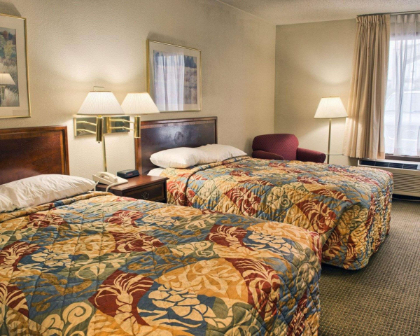 Best offers for Rodeway Inn Petersburg Petersburg