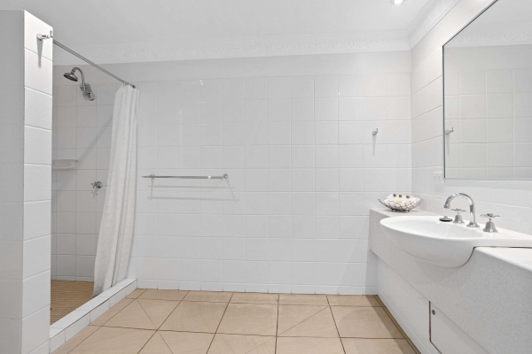 أفضل العروض ل كومفورتان ذ انترناشيونال ابولو باي-مارنجو