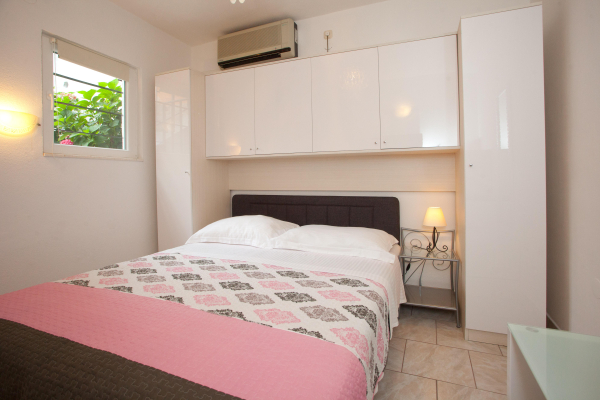 Best offers for Apartment Alma Split 