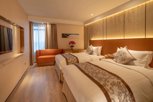 Best offers for Golden Dragon MACAU