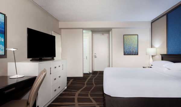 Best offers for Hilton St. Petersburg Bayfront Saint Petersburg 