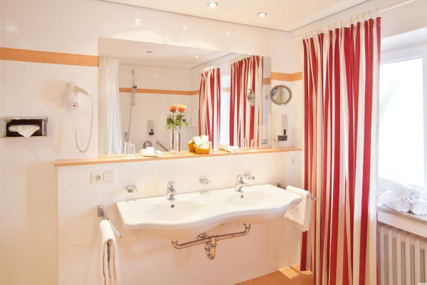 Best offers for Hyperion H+ Hotel Alpina Garmisch Partenkirchen Garmisch-partenkirchen