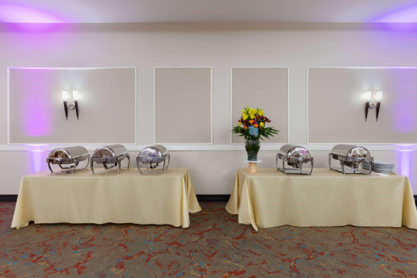 أفضل العروض ل لا كينتا ان اند سويتس سانانتونيو مديكال سنتر سانانتونيو 