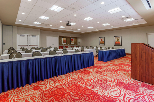 أفضل العروض ل Hilton Garden Inn Madison West/Middleton ماديسون 